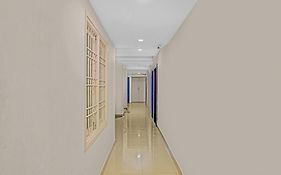 Fabhotel Olive Residency Inn
